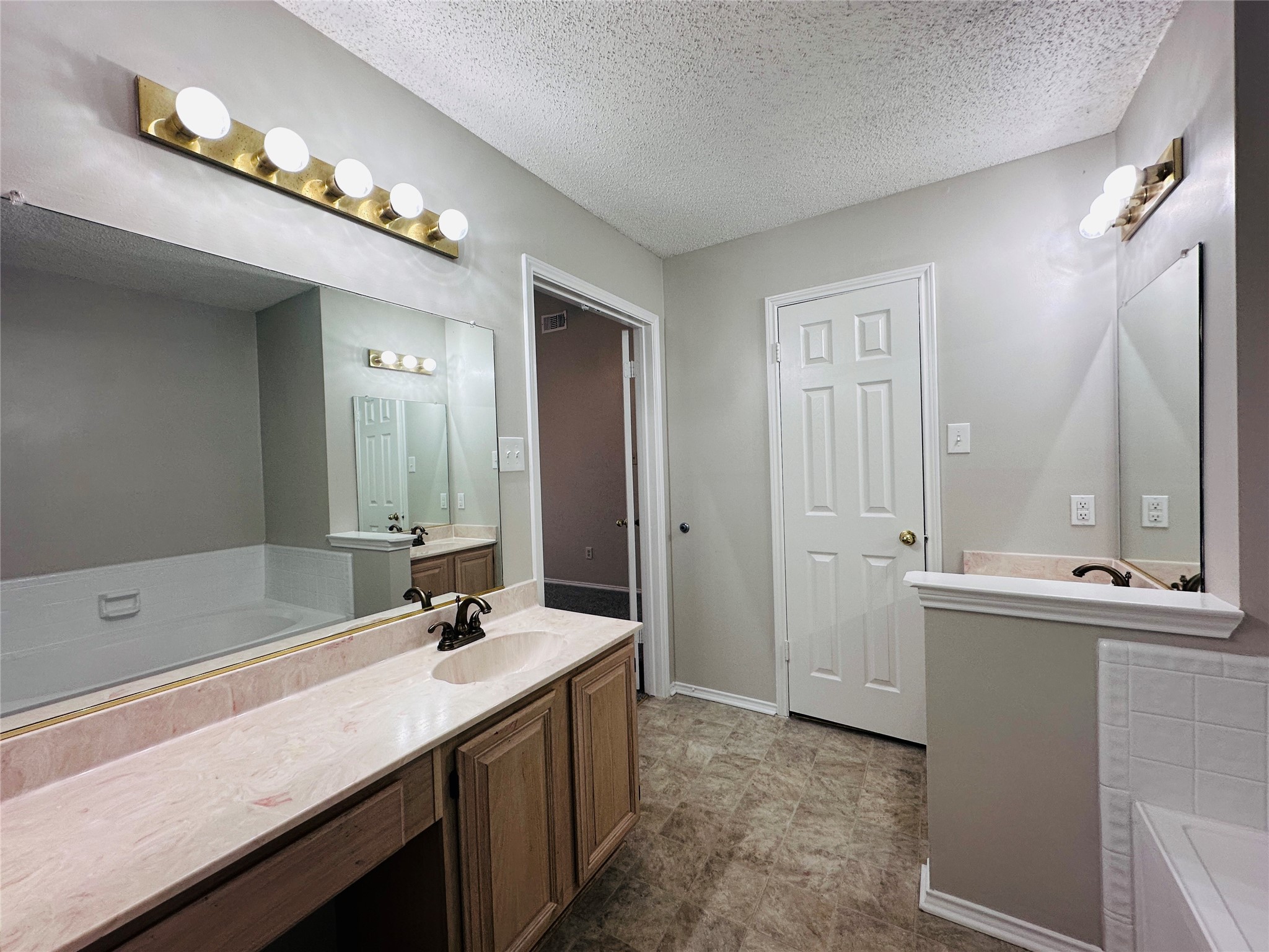 2908 Forest Creek Drive Fort Worth TX 76123