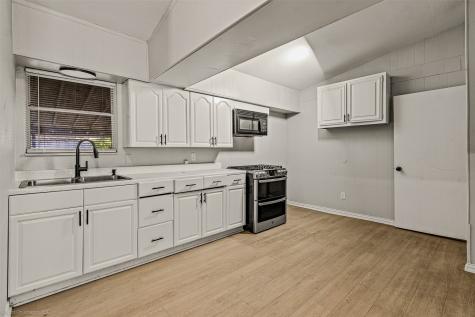 1814 Cumberland Drive Garland TX 75040