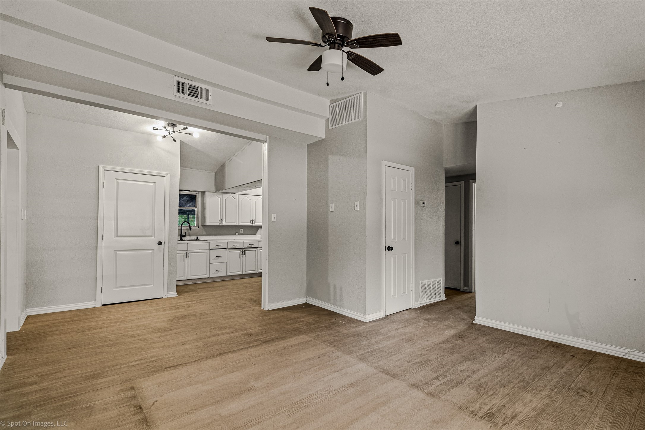 1814 Cumberland Drive Garland TX 75040