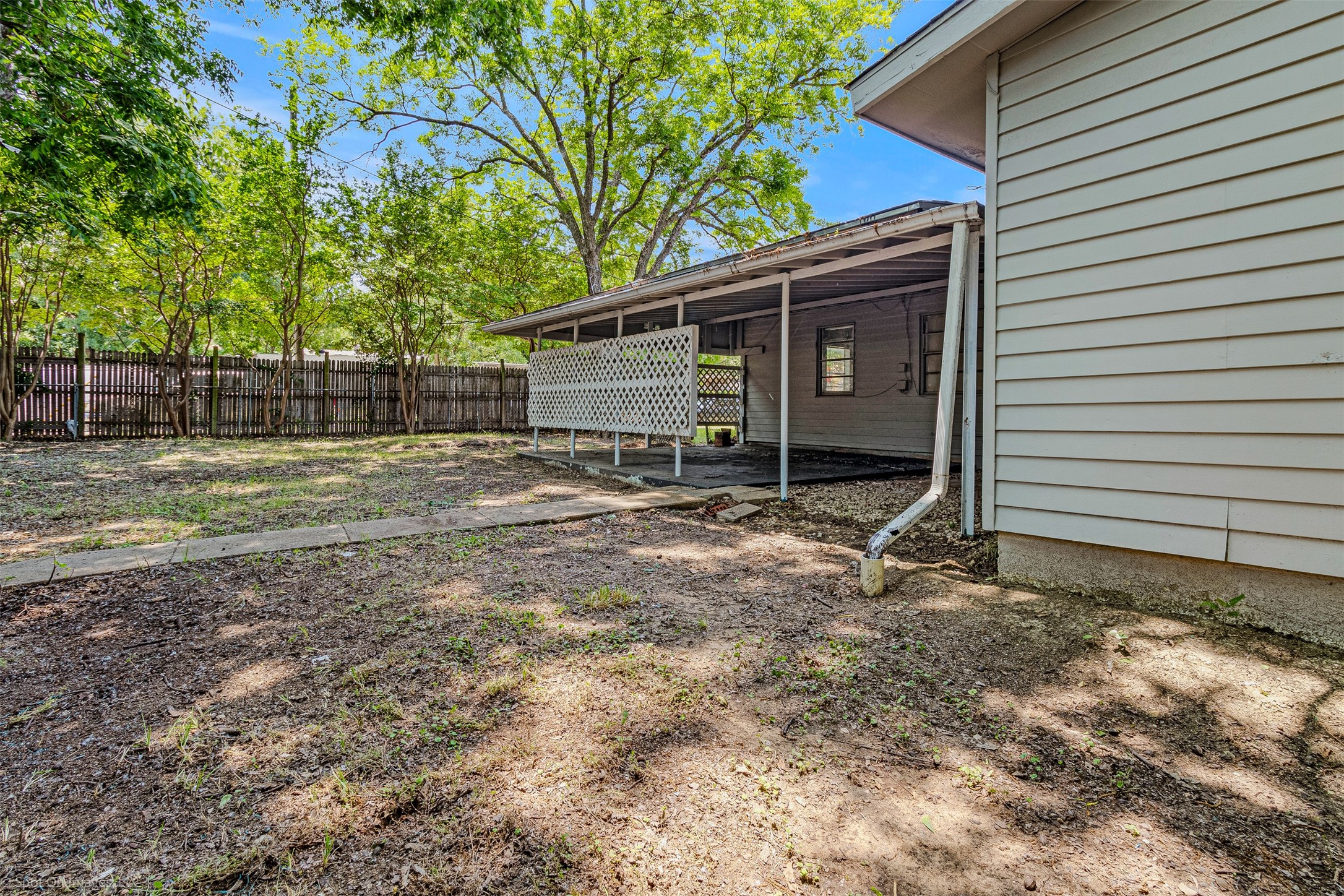 1814 Cumberland Drive Garland TX 75040