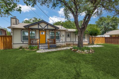 305 S Walnut Street Roanoke TX 76262