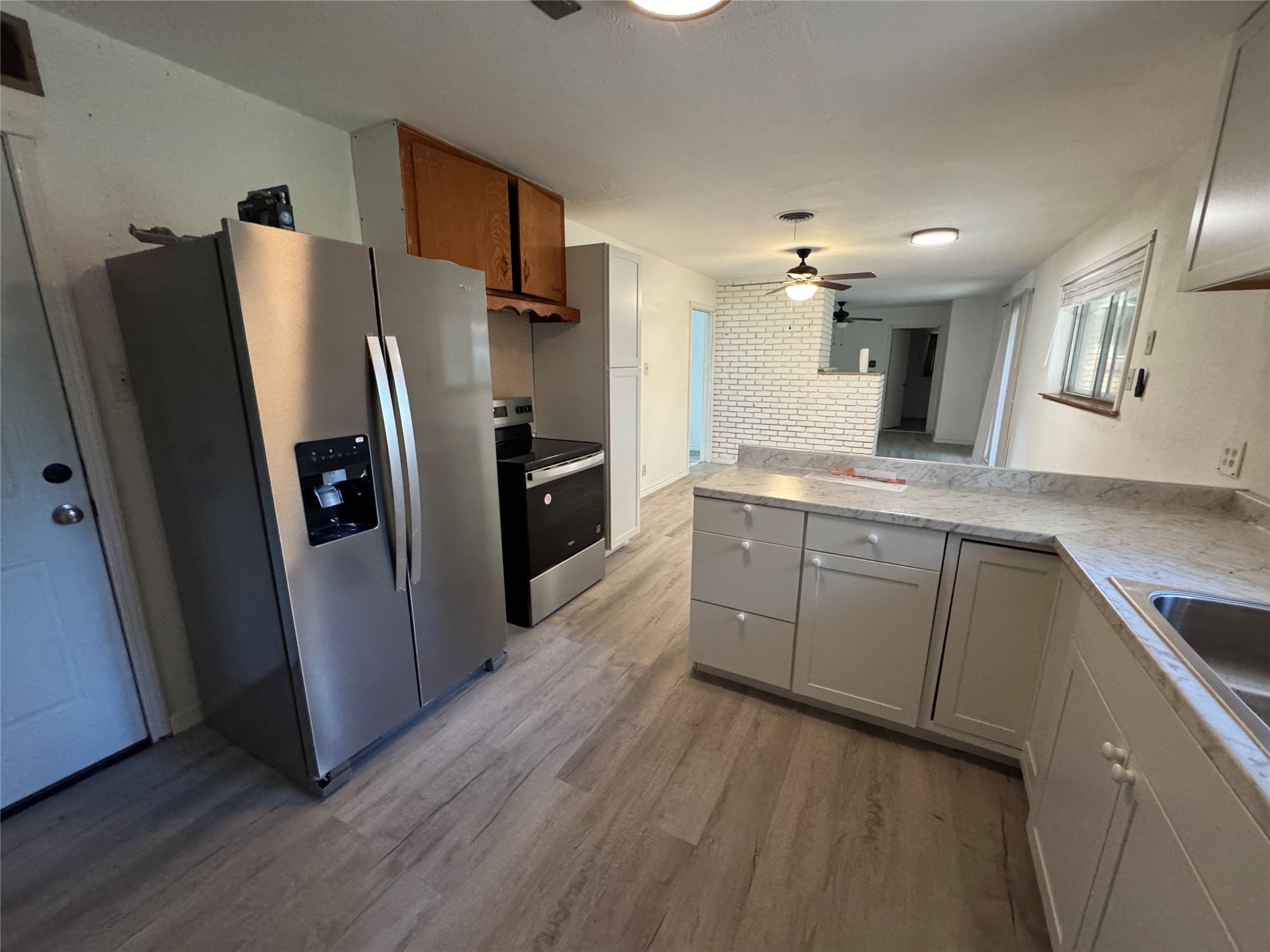 617 Forest Lane Hurst TX 76053