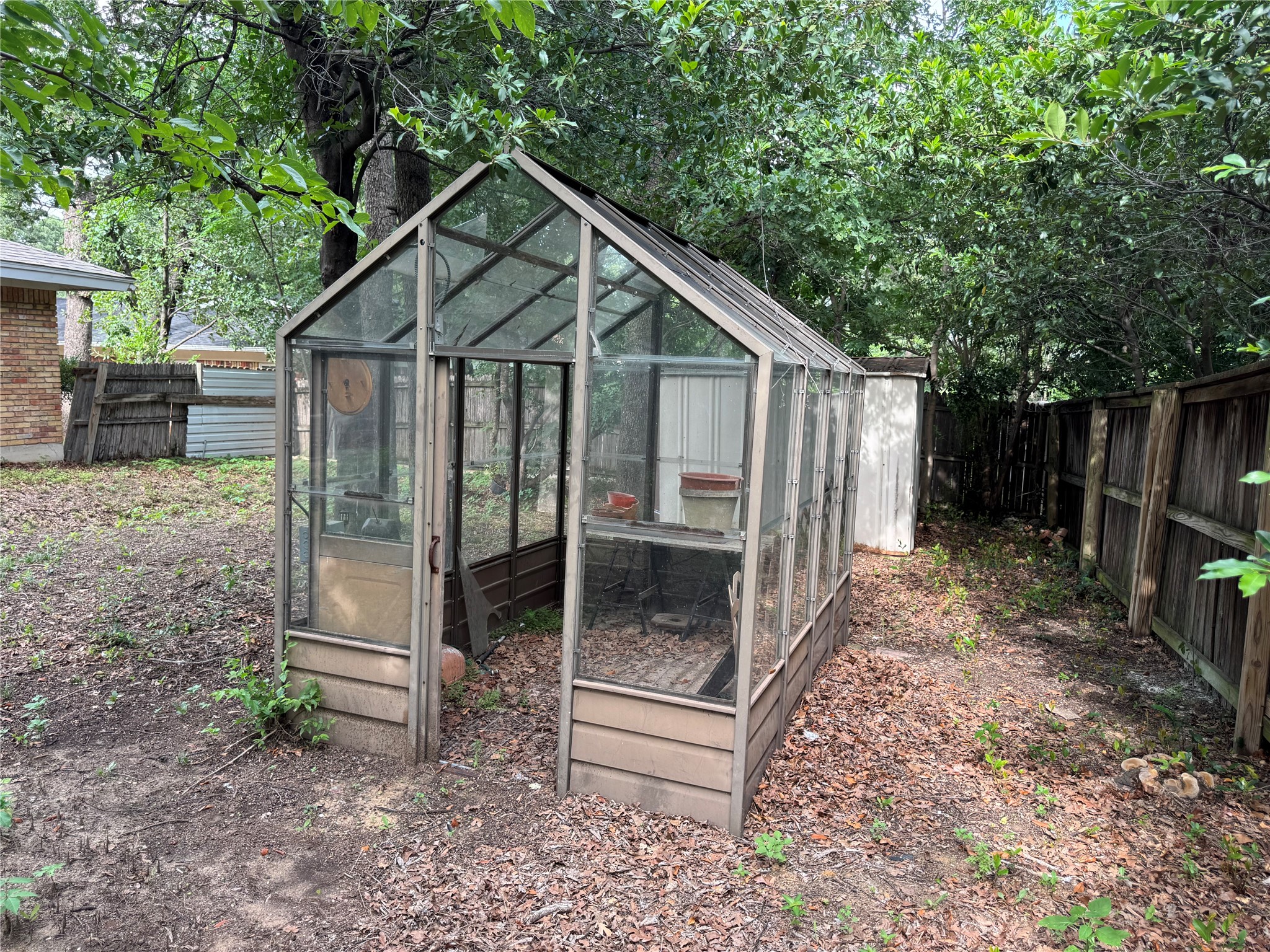 617 Forest Lane Hurst TX 76053