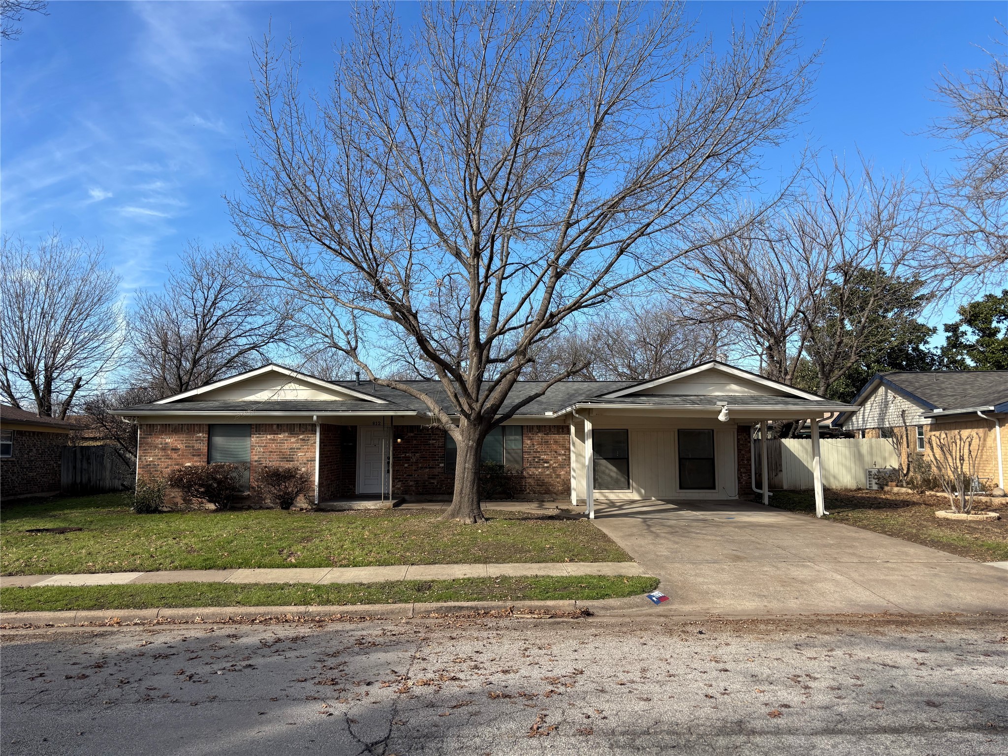 812 Ruidoso Drive Saginaw TX 76179