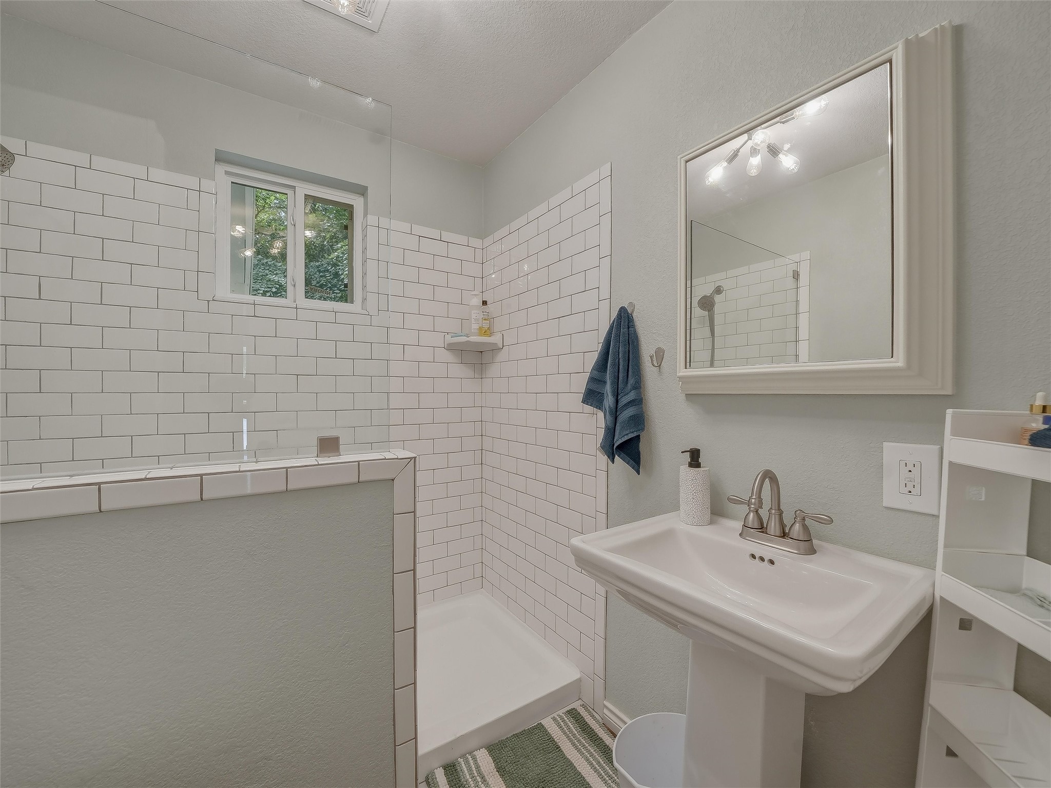513 W Water Street Weatherford TX 76086