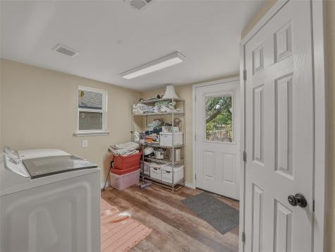513 W Water Street Weatherford TX 76086