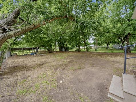 513 W Water Street Weatherford TX 76086