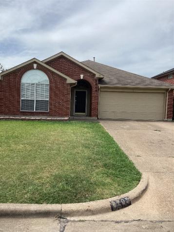 3205 Wuthering Circle Grand Prairie TX 75052