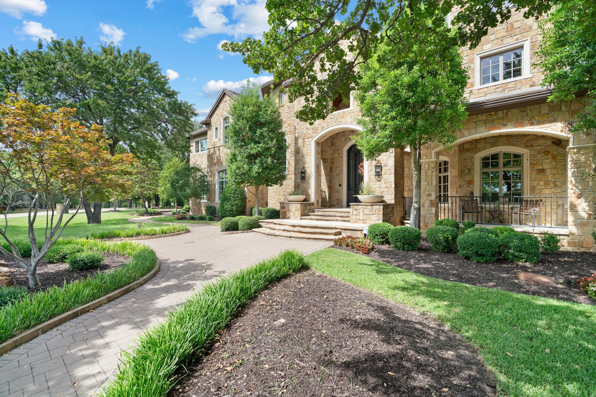 1908 Point De Vue Drive Flower Mound TX 75022