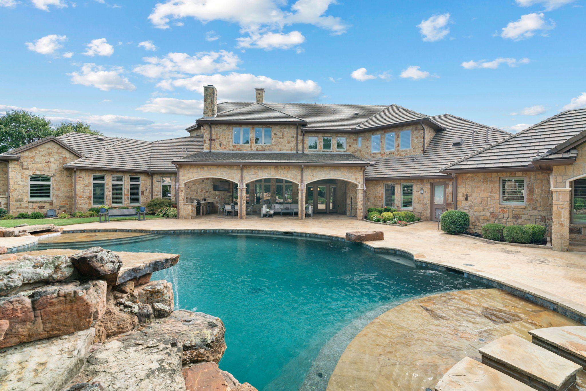 1908 Point De Vue Drive Flower Mound TX 75022