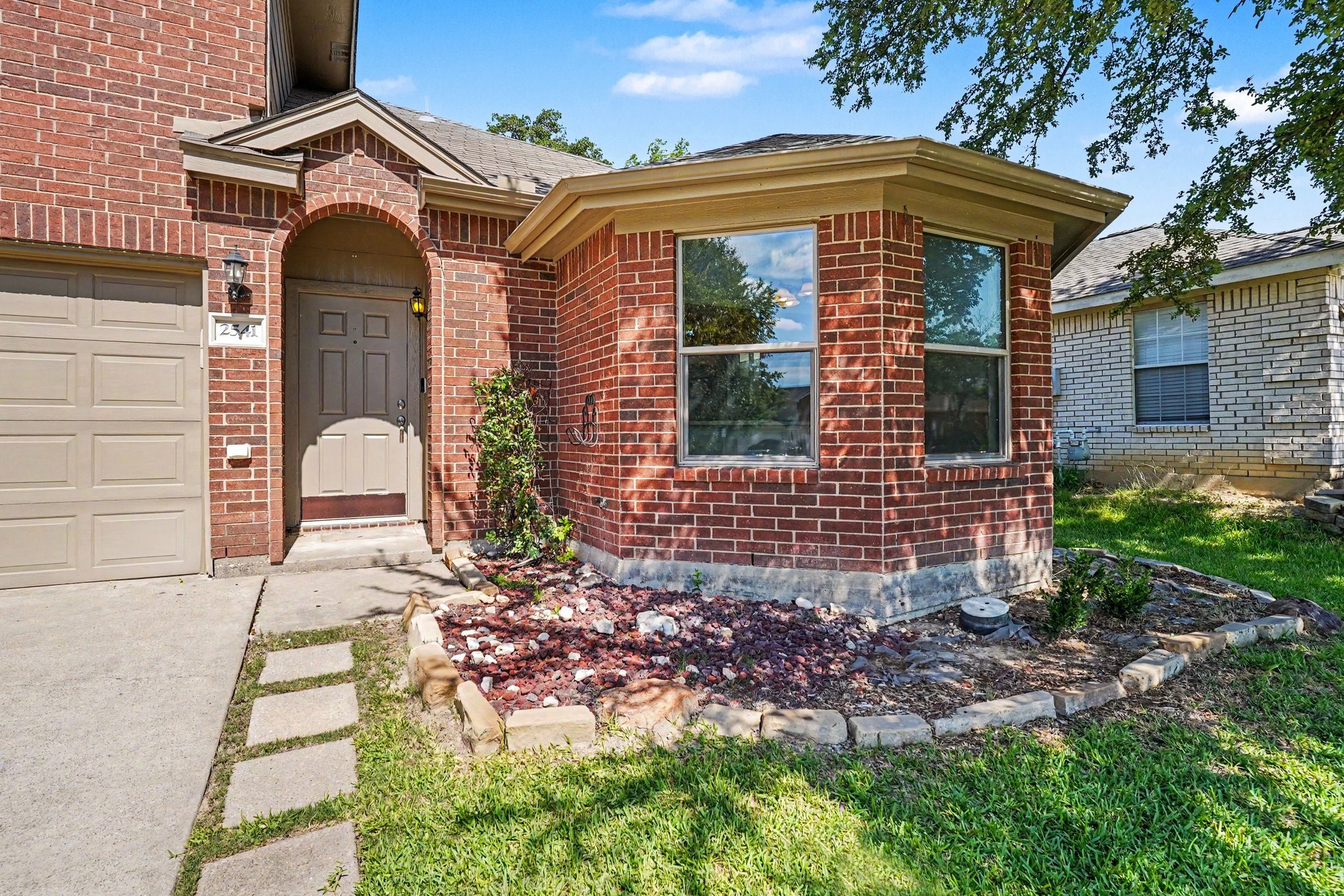 2541 Rivers Edge Drive Fort Worth TX 76118