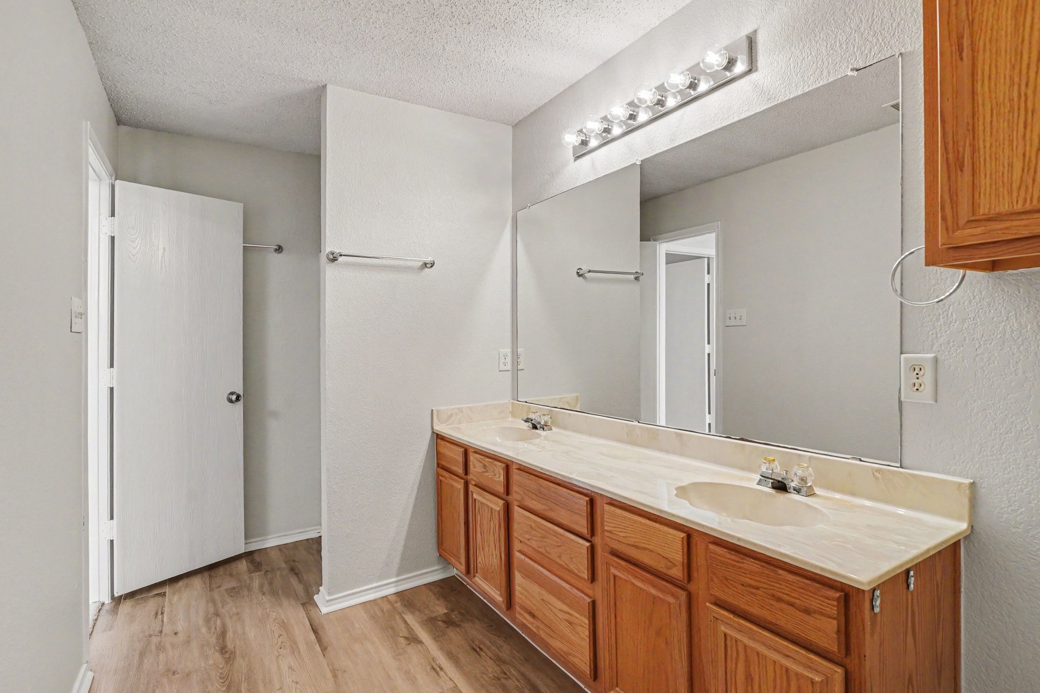 2541 Rivers Edge Drive Fort Worth TX 76118