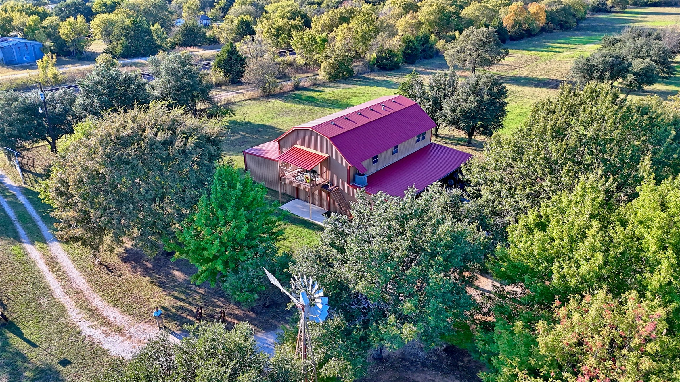 712 Front Street Sunset TX 76270