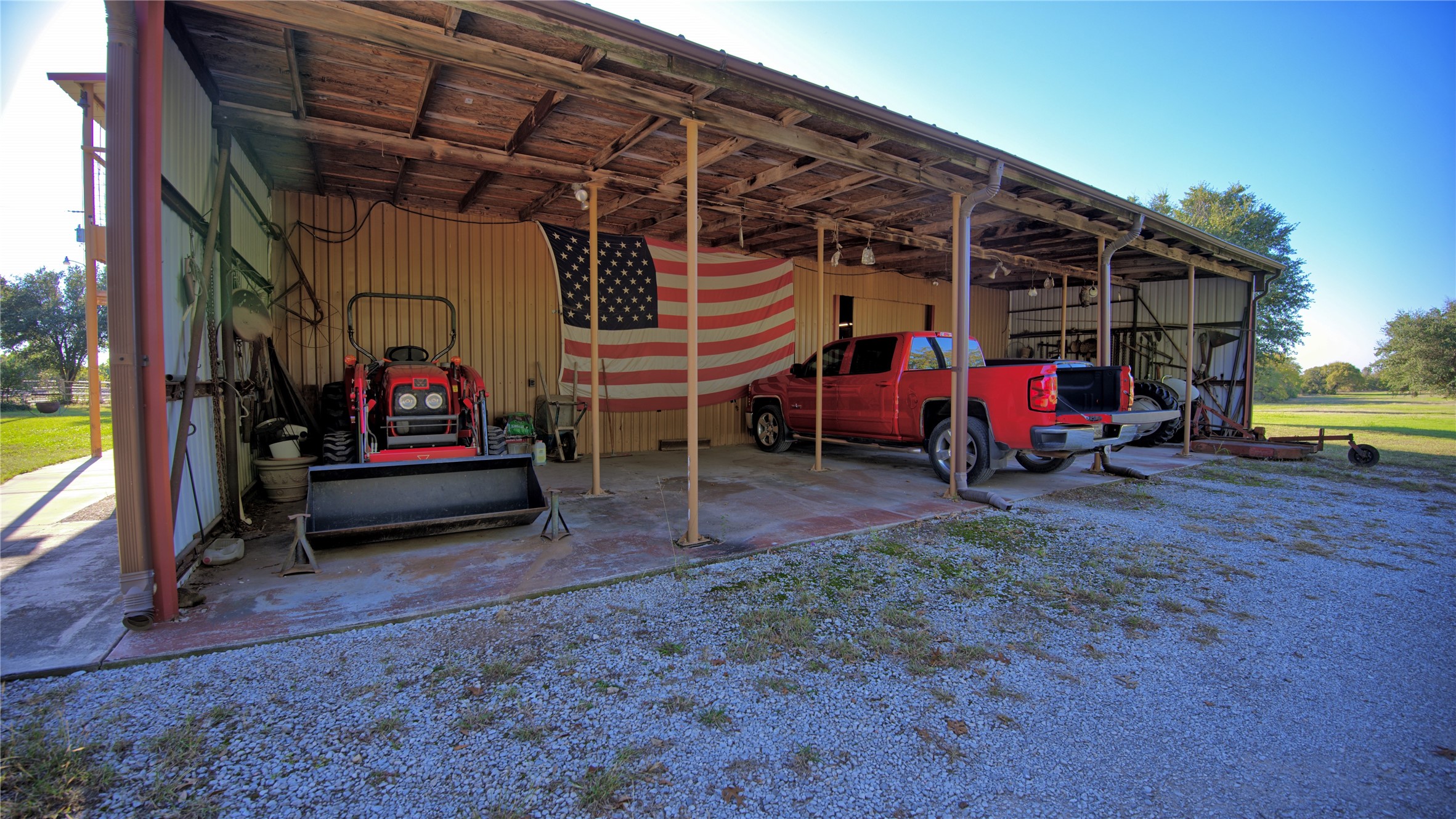 712 Front Street Sunset TX 76270