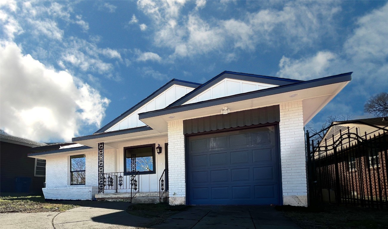 2010 Berkley Avenue Dallas TX 75224