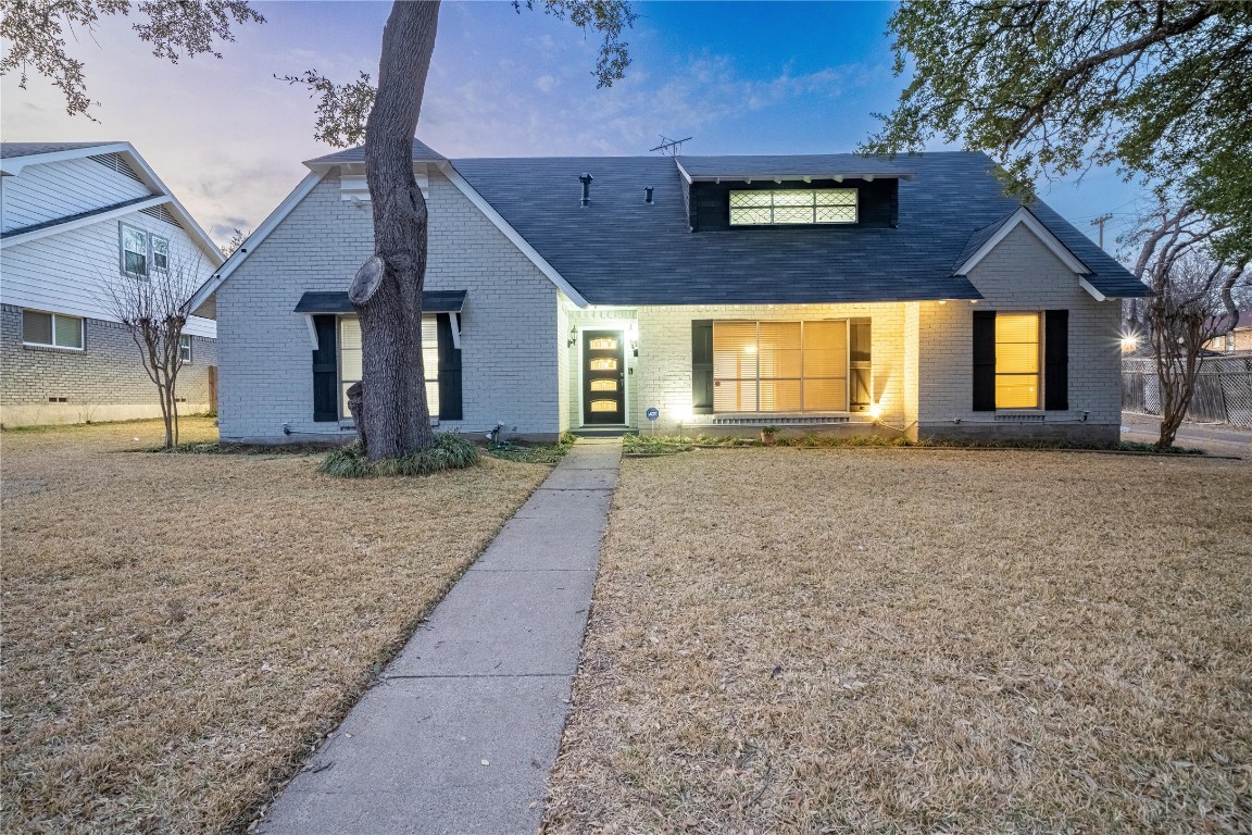 311 Glen Oaks Boulevard Dallas TX 75232