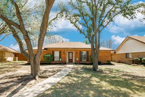 1642 Belltower Drive Lewisville TX 75067