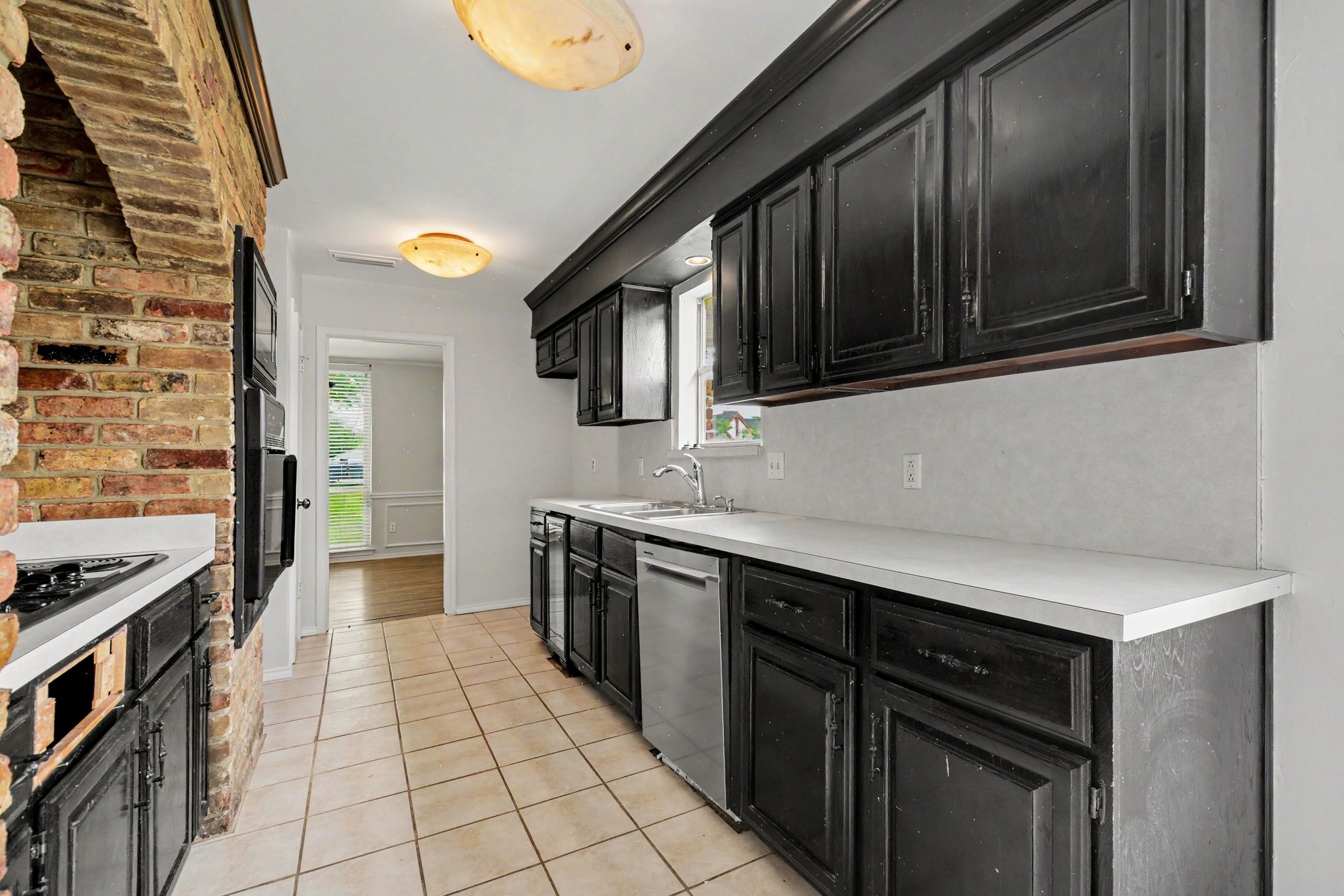 3413 Hightrail Lane Garland TX 75043
