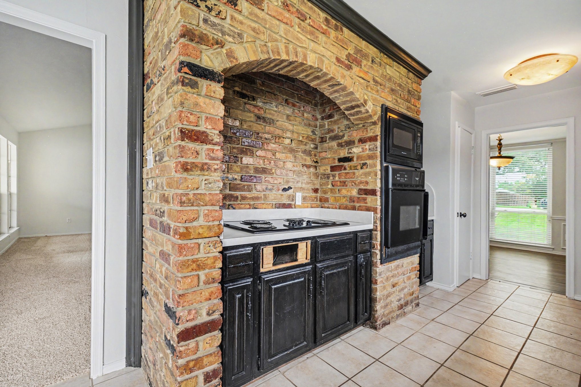 3413 Hightrail Lane Garland TX 75043