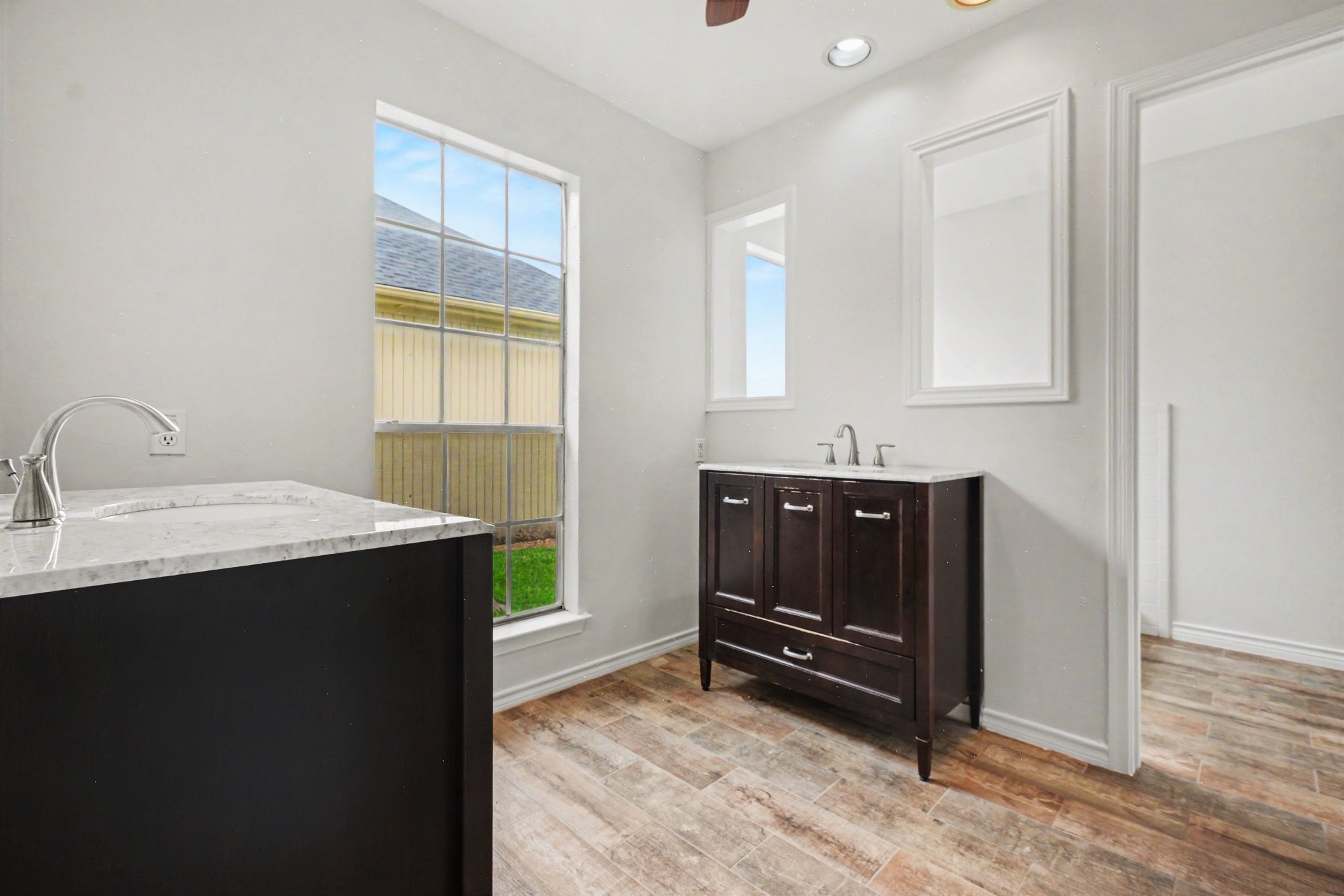 3413 Hightrail Lane Garland TX 75043