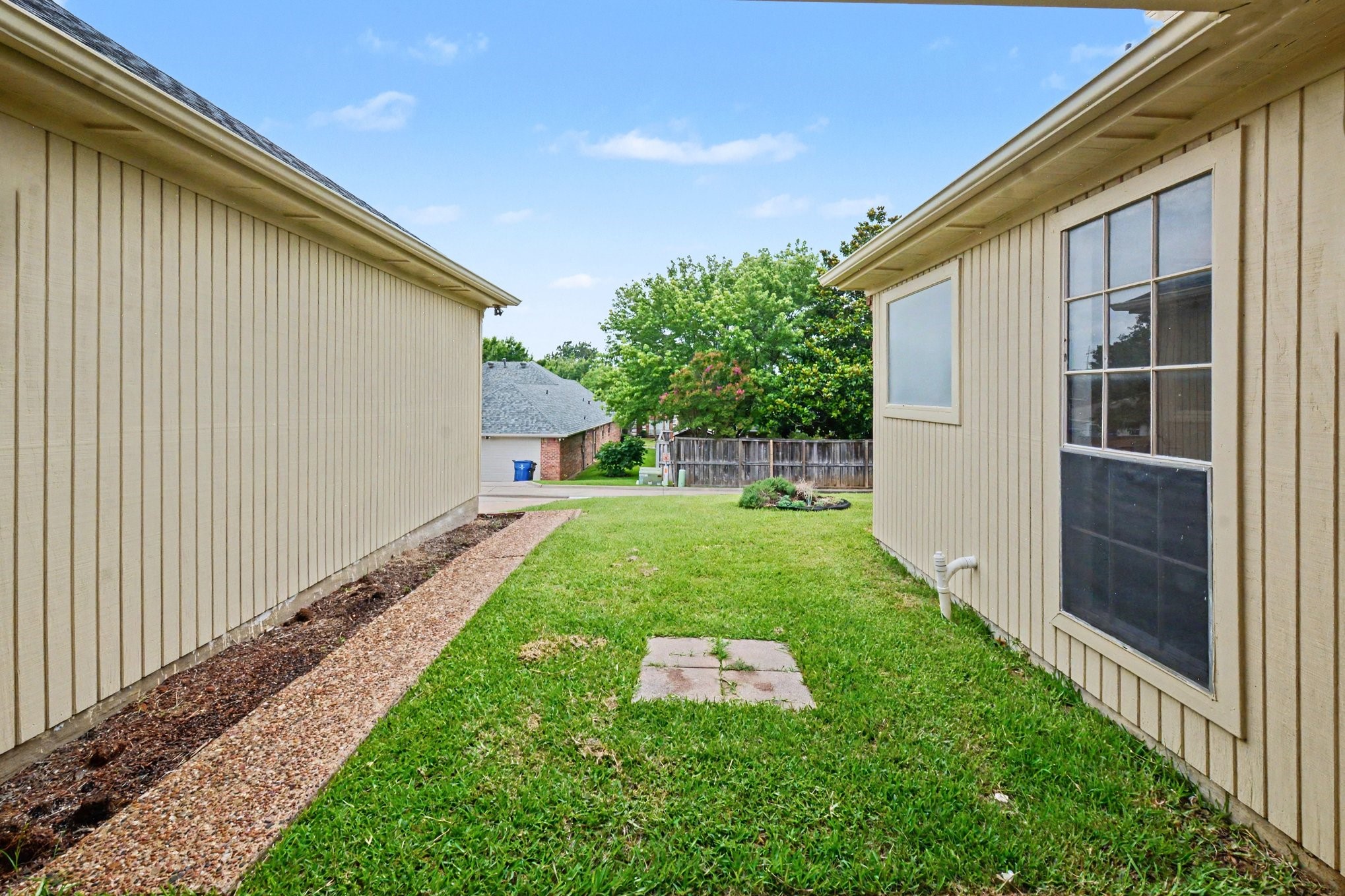 3413 Hightrail Lane Garland TX 75043