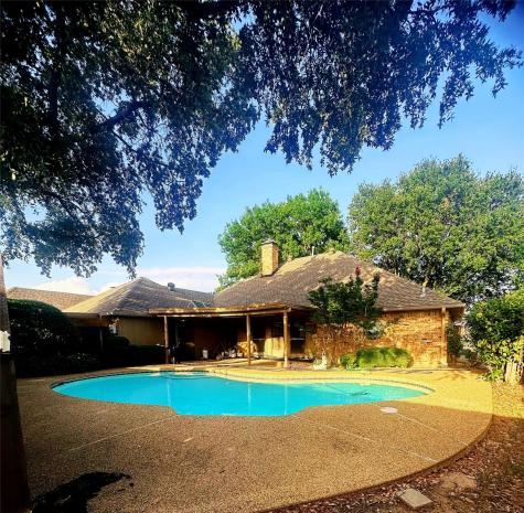 2911 Staffordshire Drive Carrollton TX 75007
