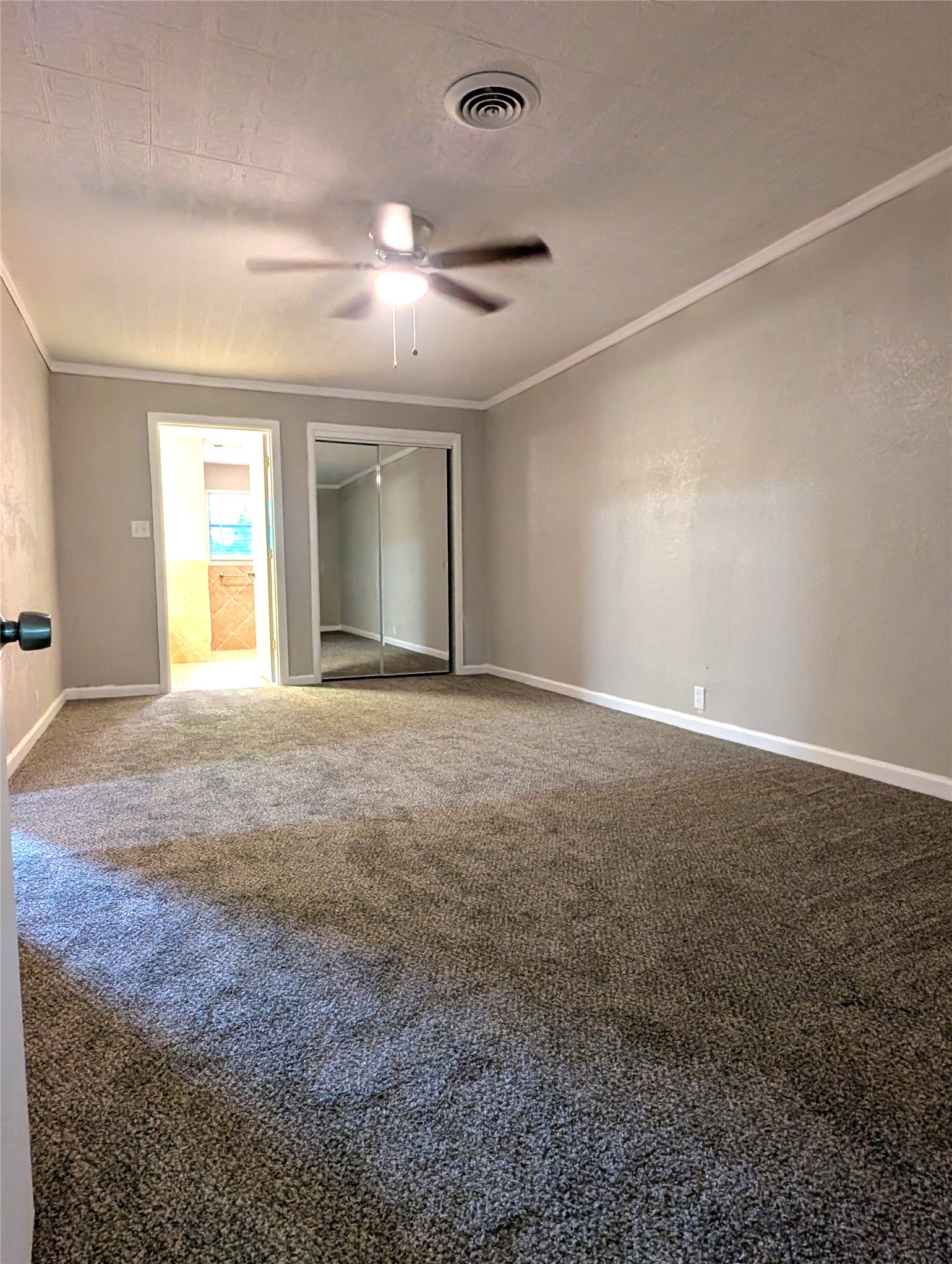 1305 Hillcrest Boulevard Gainesville TX 76240
