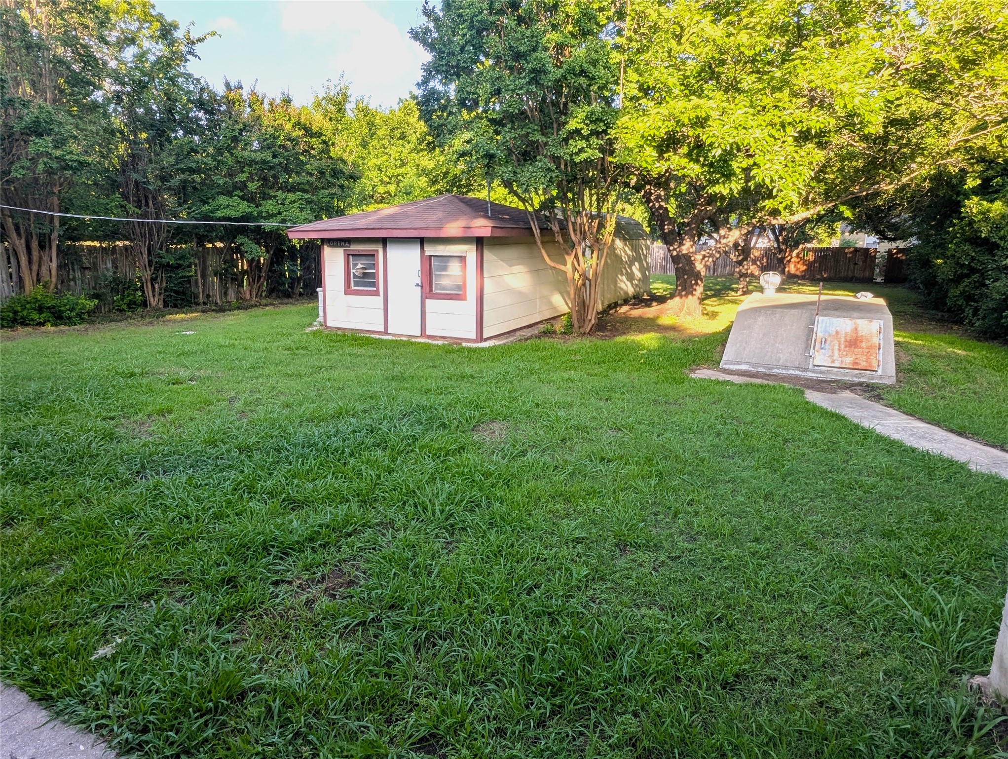 1305 Hillcrest Boulevard Gainesville TX 76240