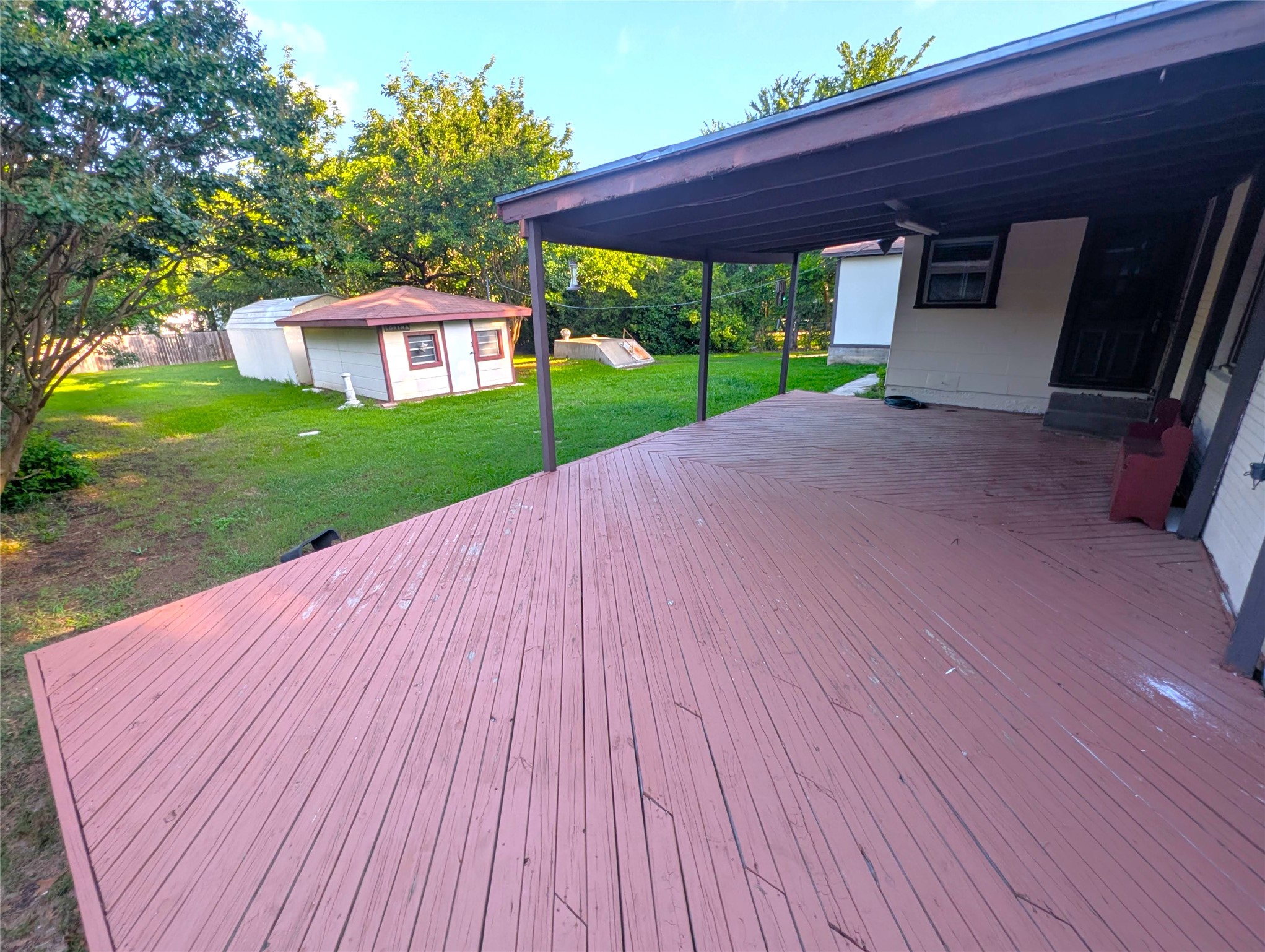 1305 Hillcrest Boulevard Gainesville TX 76240