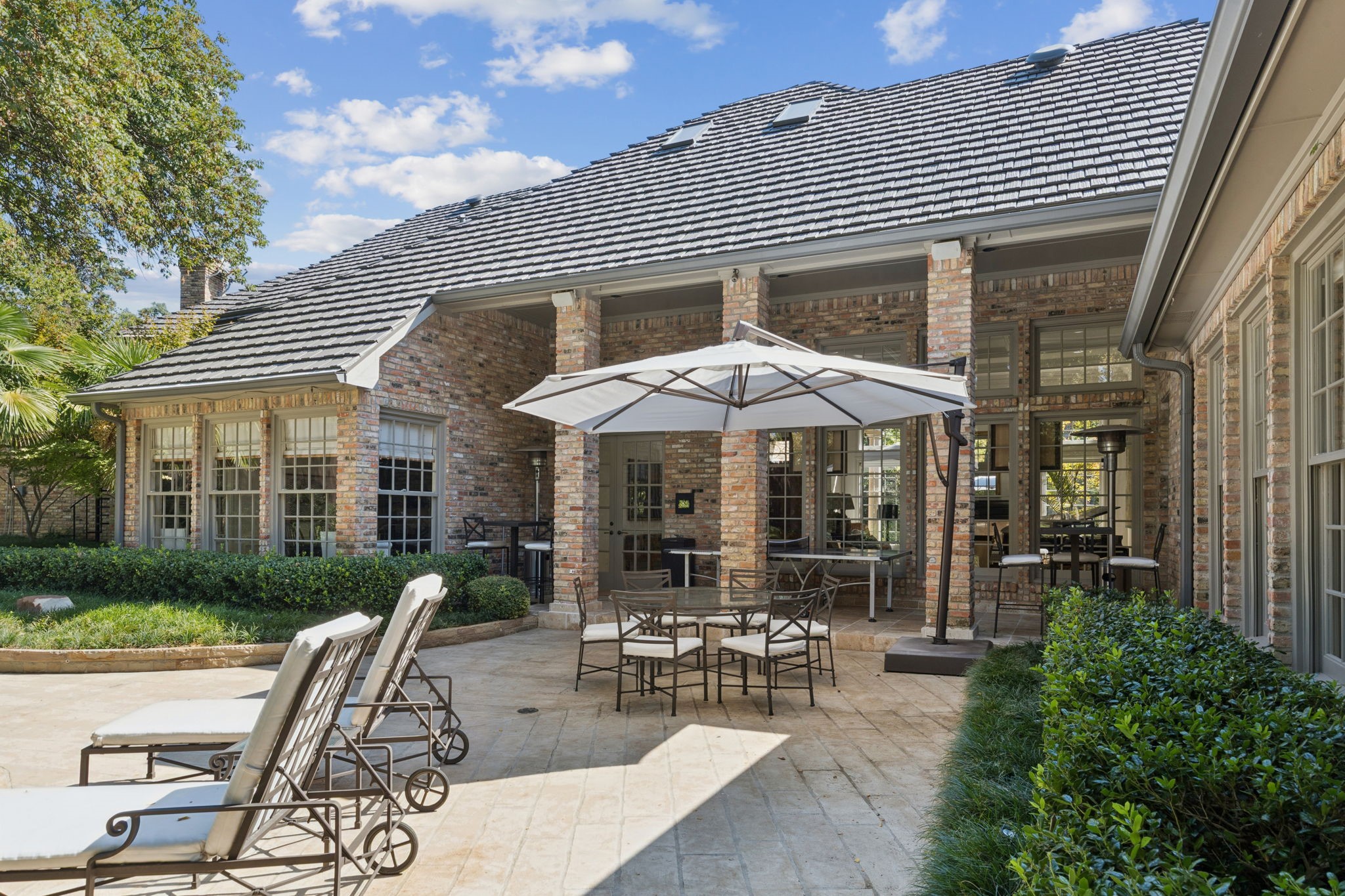 9941 Strait Lane Dallas TX 75220