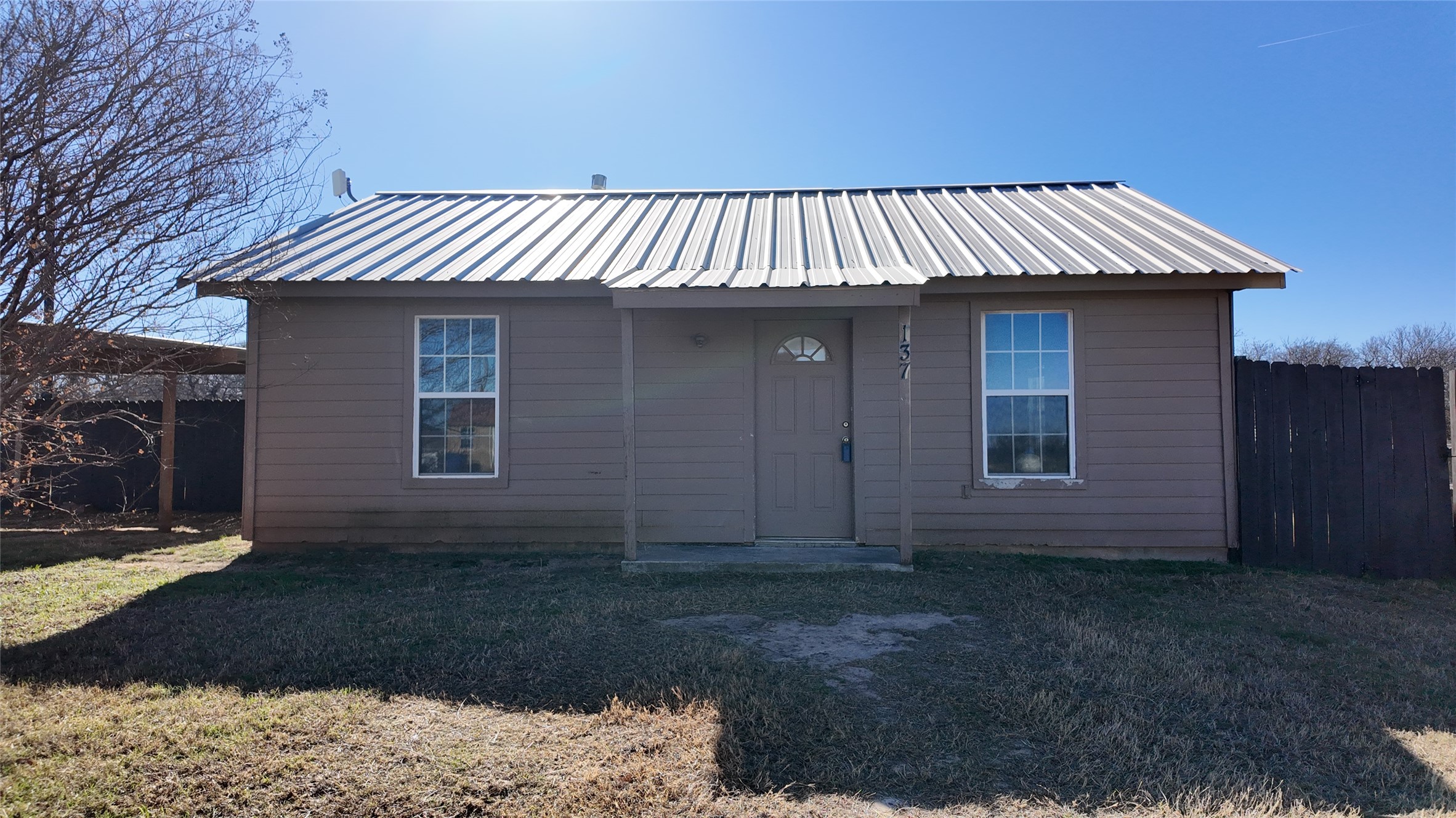 137 Wesley Lane Bridgeport TX 76426