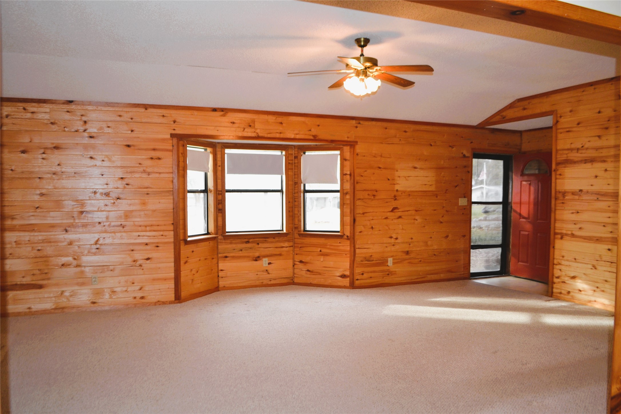 213 County Road 1997 Yantis TX 75497