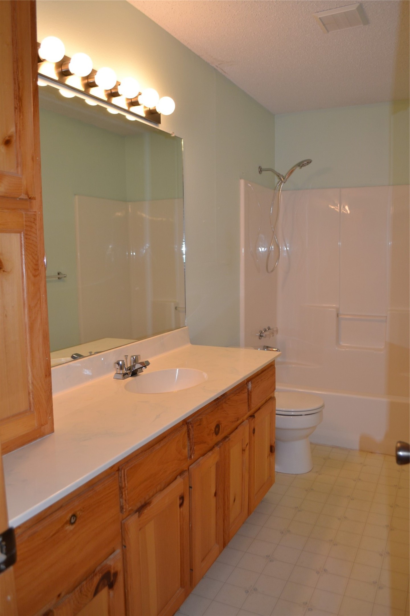 213 County Road 1997 Yantis TX 75497