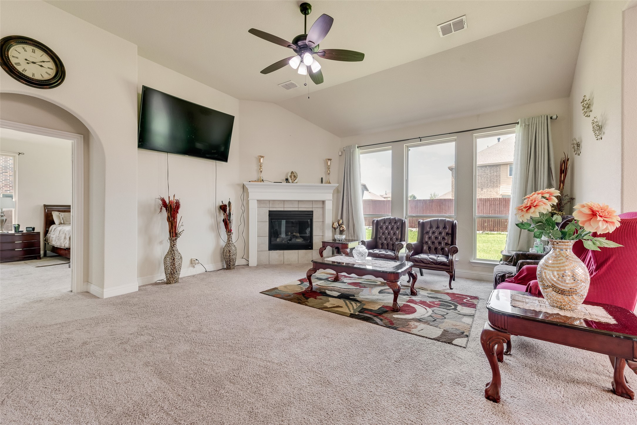 1017 Vista Lane Desoto TX 75115