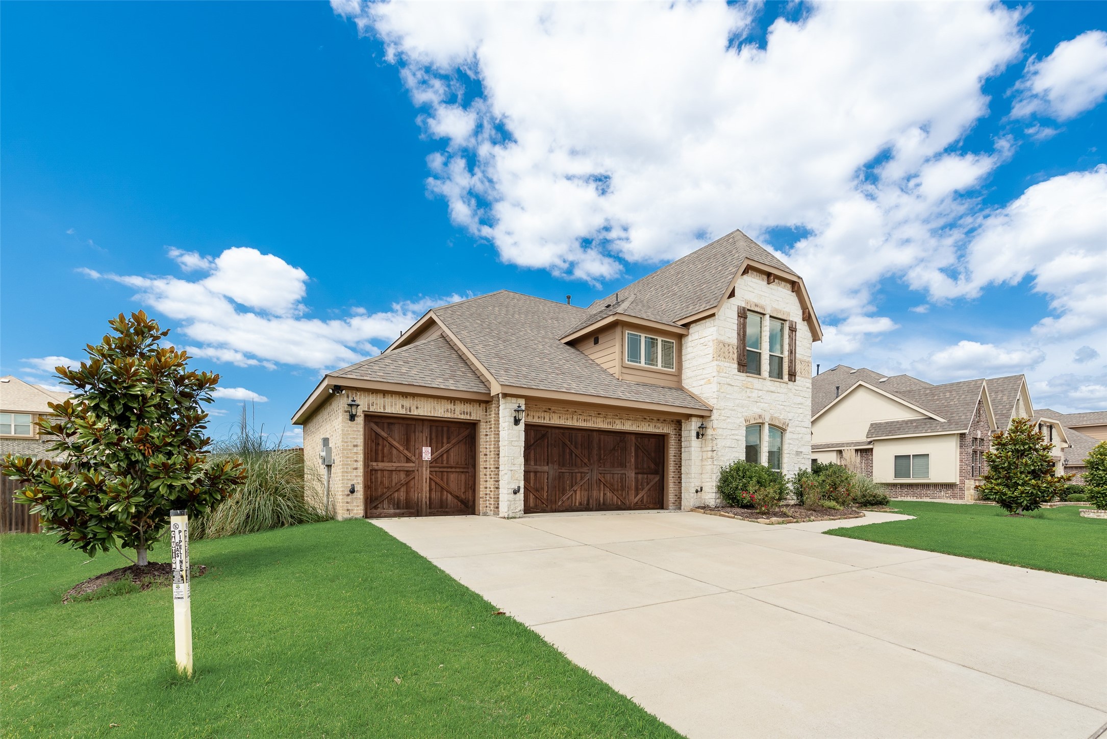 1017 Vista Lane Desoto TX 75115