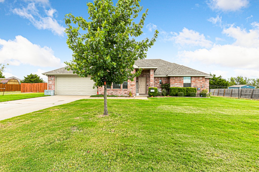 105 Universal Drive Fate TX 75189