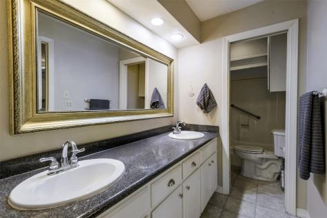 3704 Lynnwood Drive Arlington TX 76013