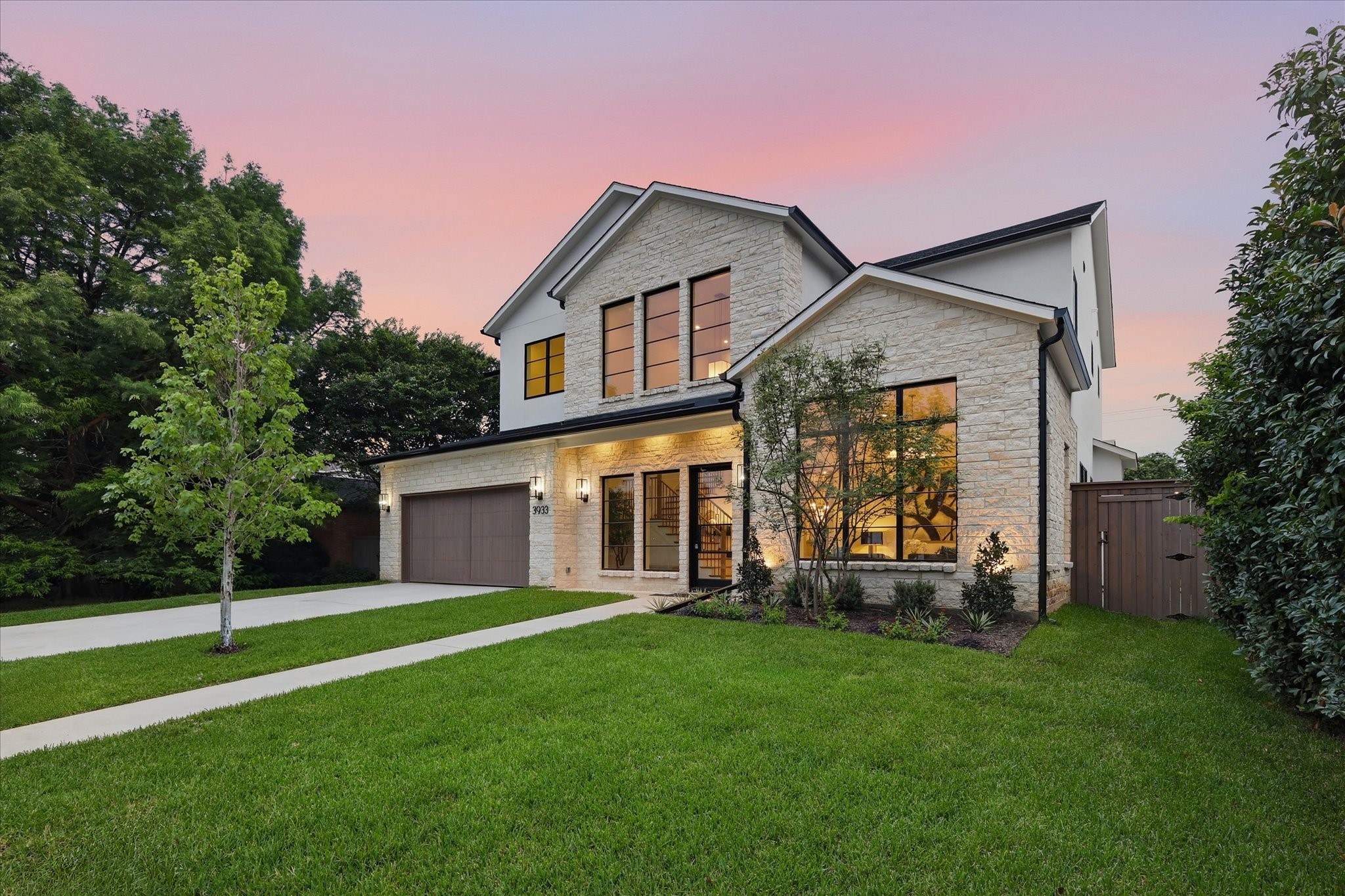 3933 Cortez Drive Dallas TX 75220