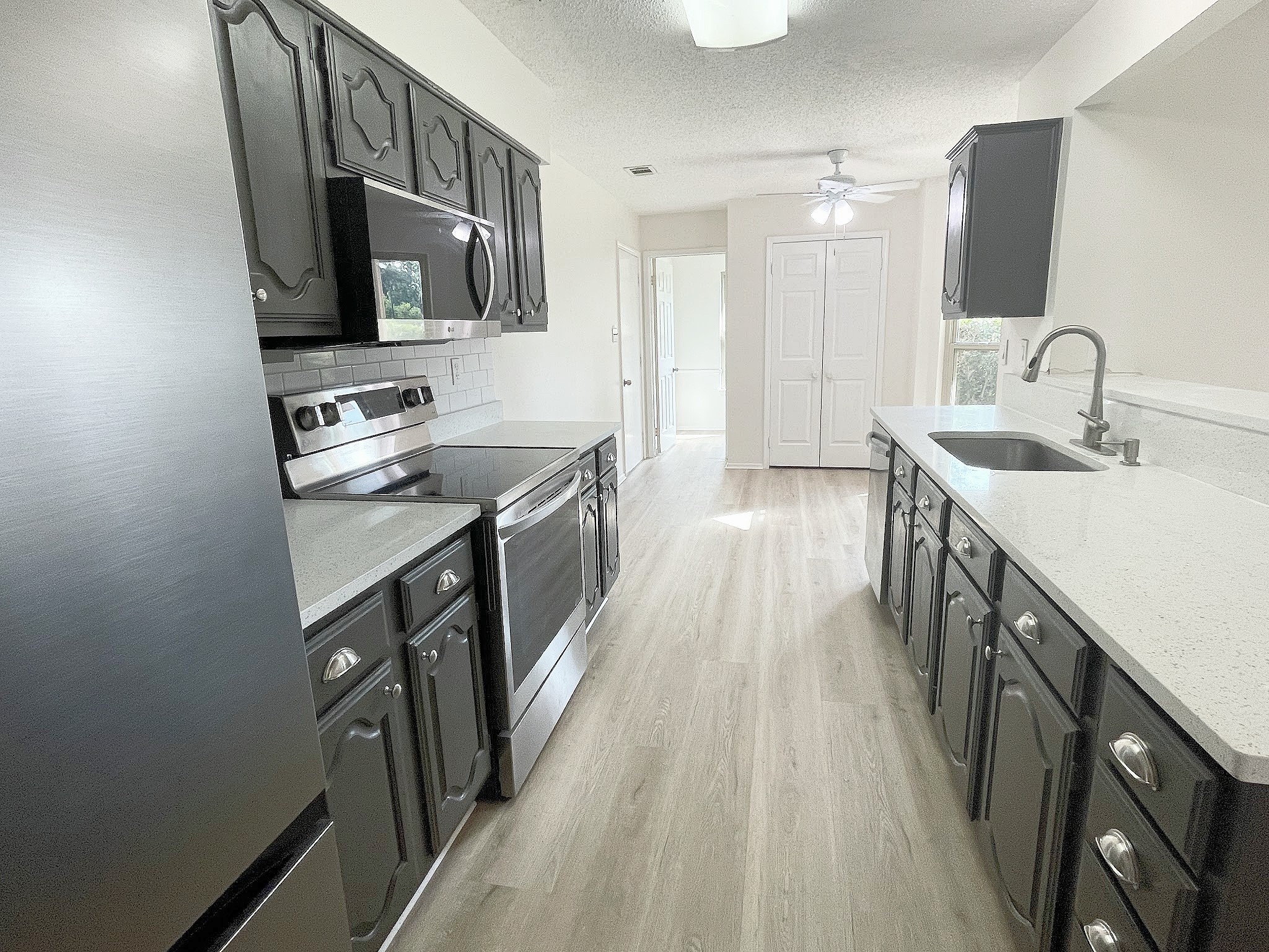 7124 Don Gomez Lane Garland TX 75043