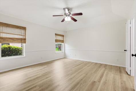 7124 Don Gomez Lane Garland TX 75043