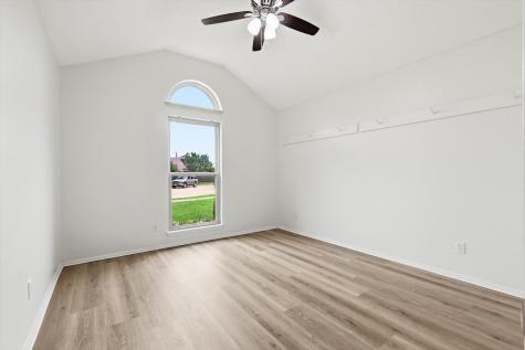 7124 Don Gomez Lane Garland TX 75043