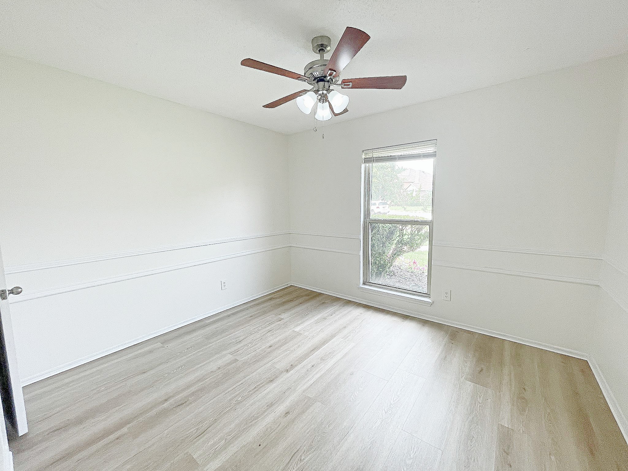 7124 Don Gomez Lane Garland TX 75043