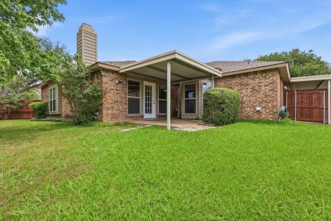 7124 Don Gomez Lane Garland TX 75043
