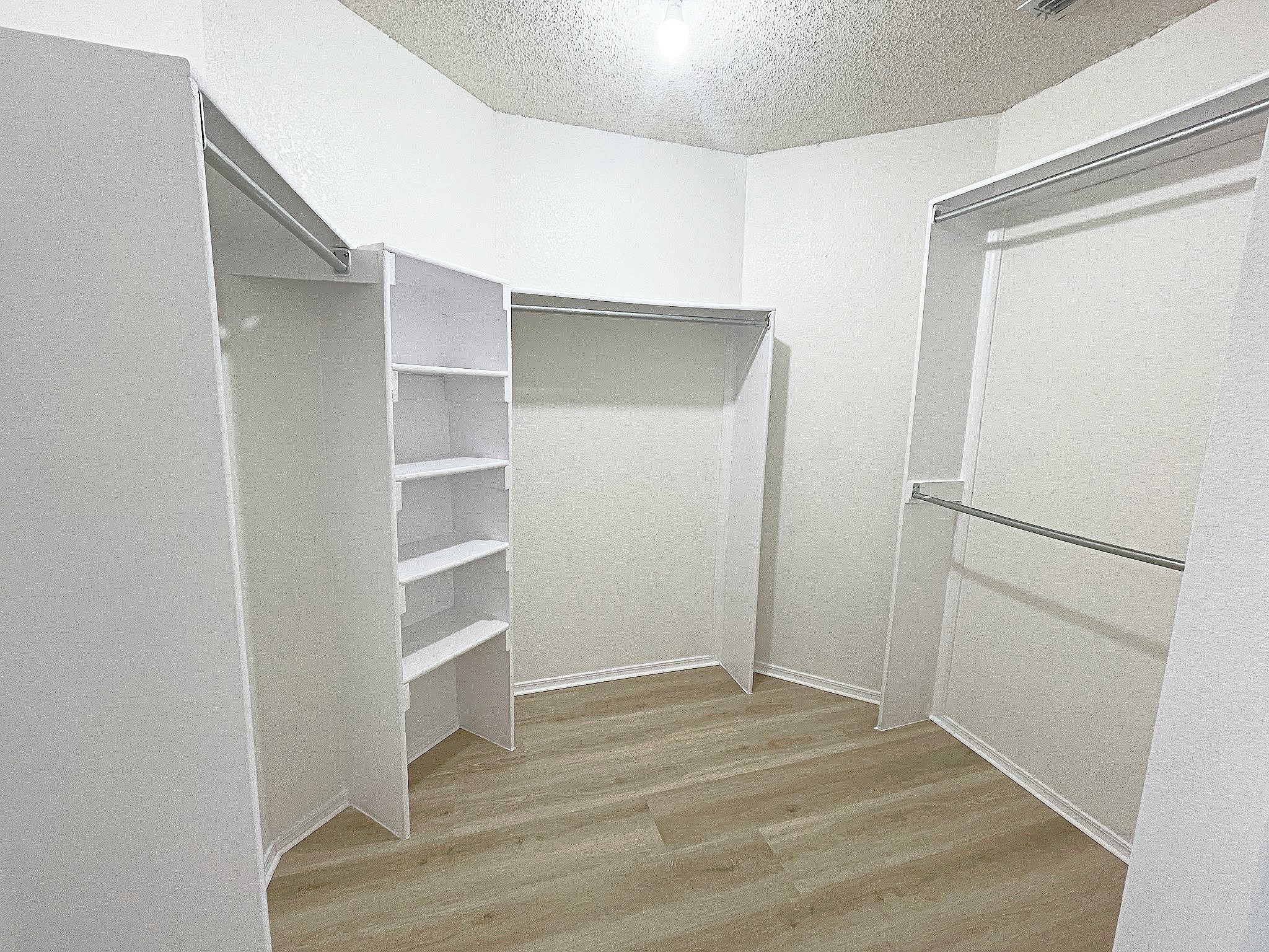 7124 Don Gomez Lane Garland TX 75043