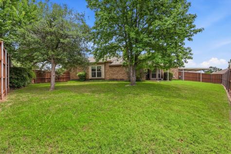 7124 Don Gomez Lane Garland TX 75043