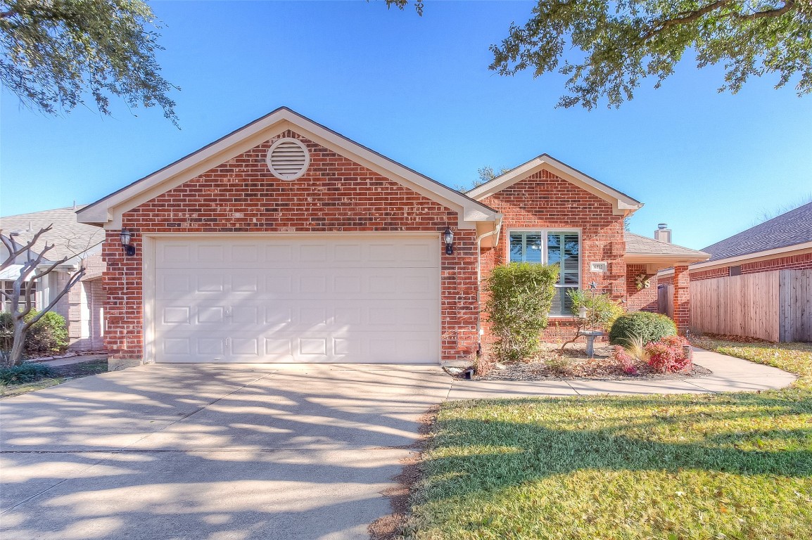 6812 Beverly Glen Drive Fort Worth TX 76132