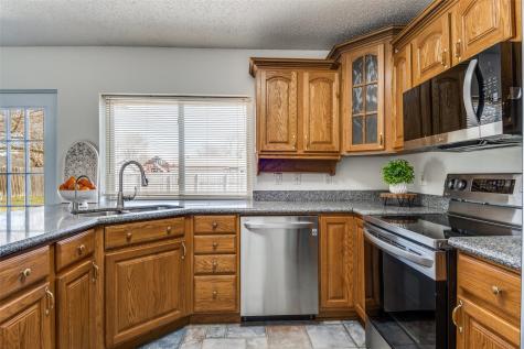 1725 Whiteoak Drive Garland TX 75040