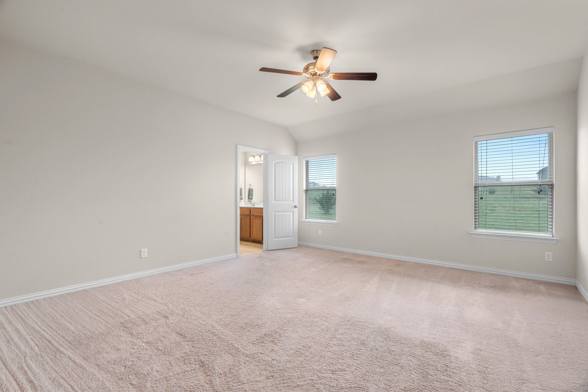 7207 Veal Station Road Weatherford TX 76085