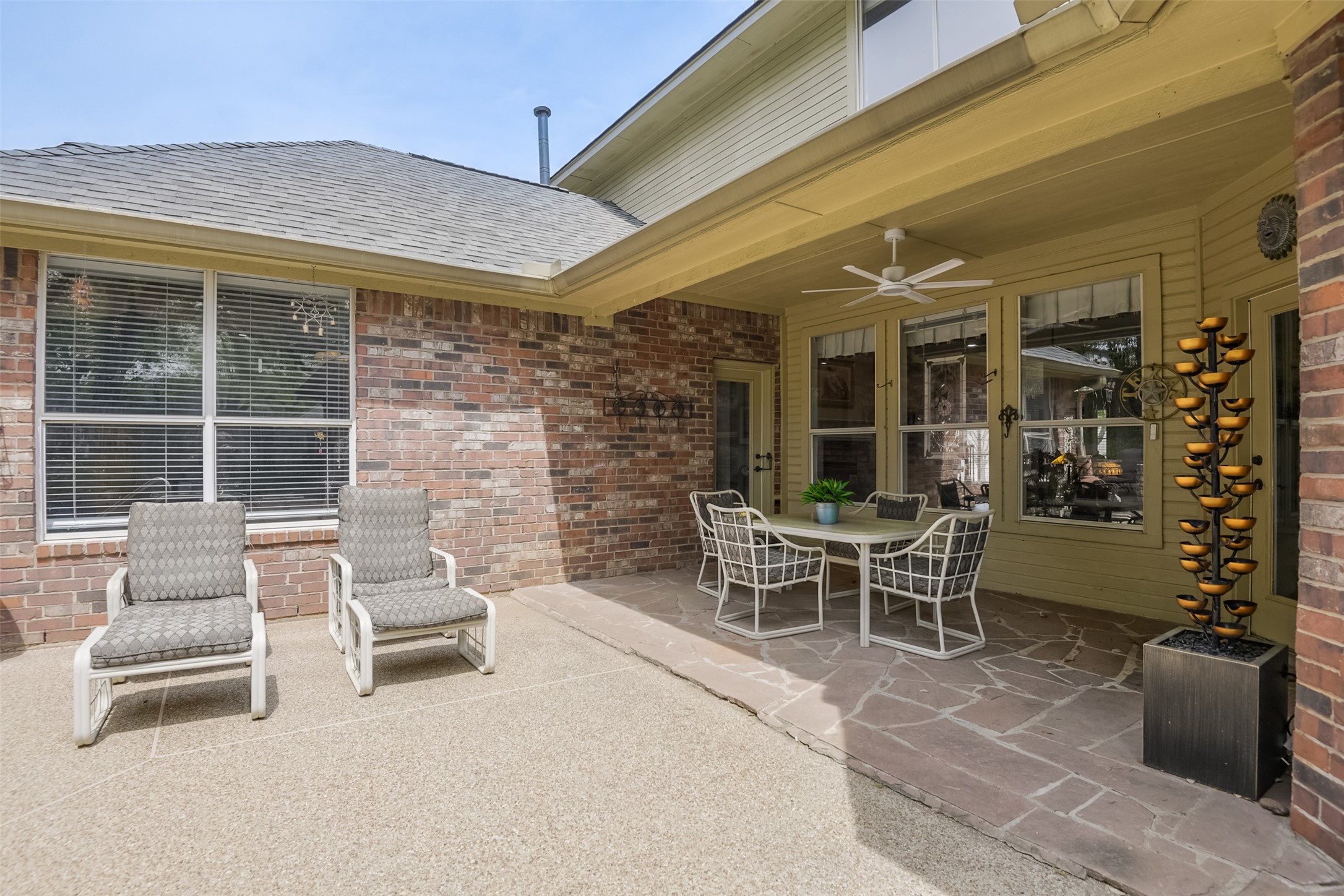 2802 Park Run Drive Arlington TX 76016