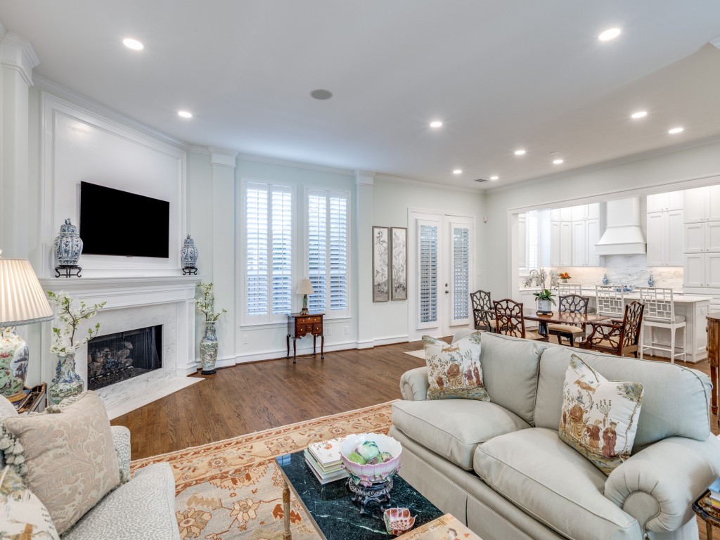 4109 Throckmorton Street Dallas TX 75219